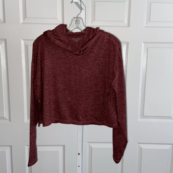 Athleta Uptempo Short Crop Hoodie Top Size XXS Super Soft Antique Burgundy - Picture 4 of 12